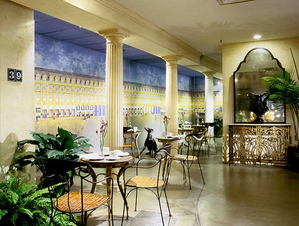 Fluted Tuscan PolyStone® Columns in Restaurant